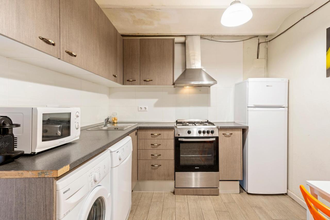 Flateli Poble Sec Apartman Barcelona Kültér fotó