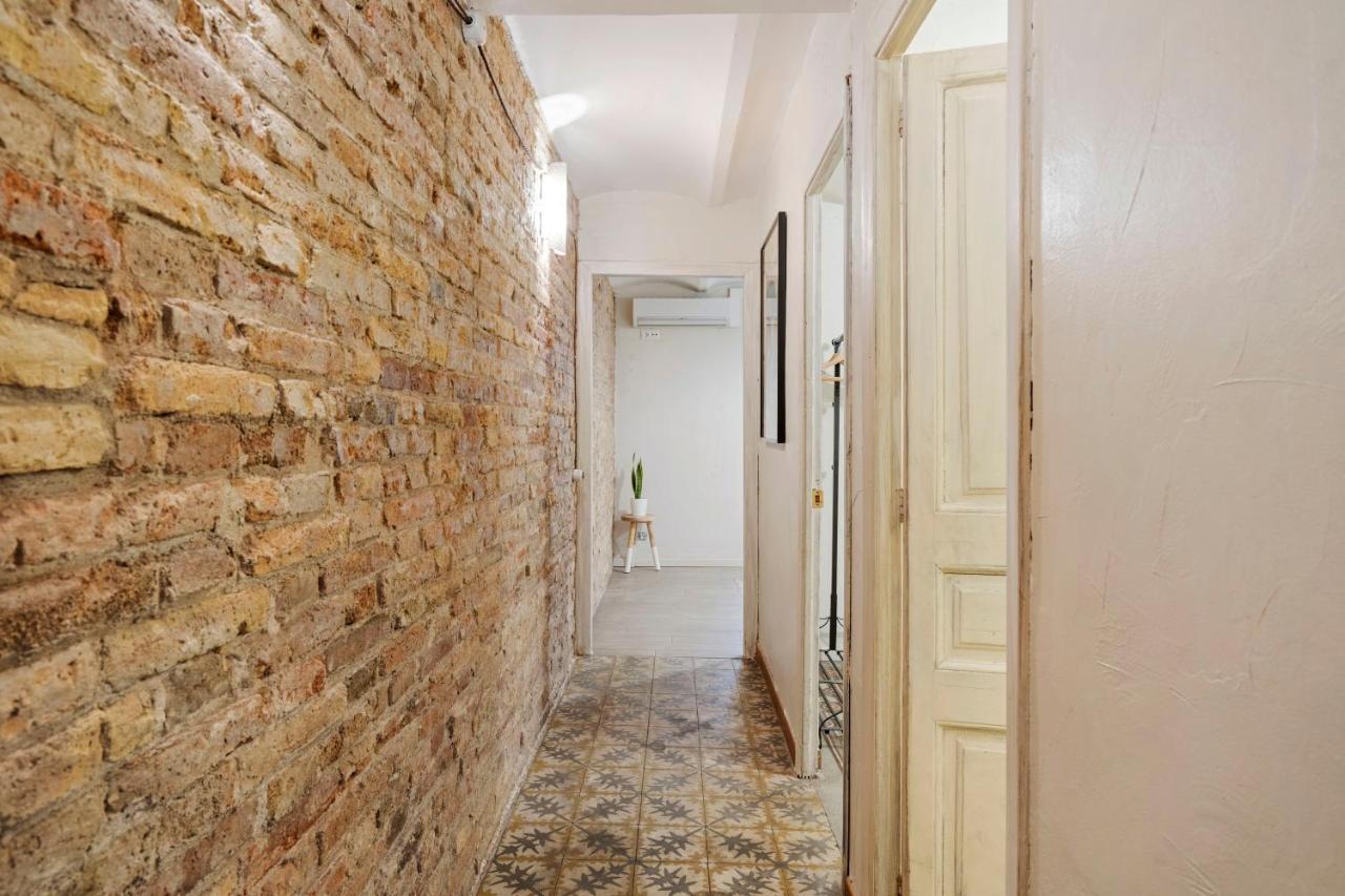 Flateli Poble Sec Apartman Barcelona Kültér fotó
